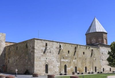 Kuşadası Çıkışlı Uçaklı Kemaliye - Elazığ - Tunceli - Malatya - Sivas - Divriği - Kayseri Turu