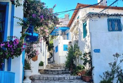 Kuşadası  Çıkışlı Güzelköy - Marmaris - Akyaka Turu