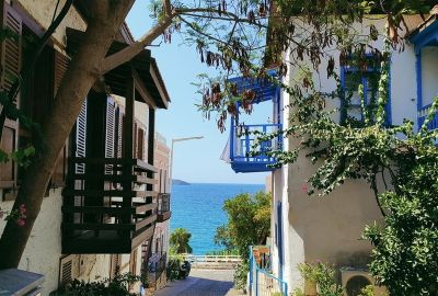 Kuşadası  Çıkışlı Güzelköy - Marmaris - Akyaka Turu
