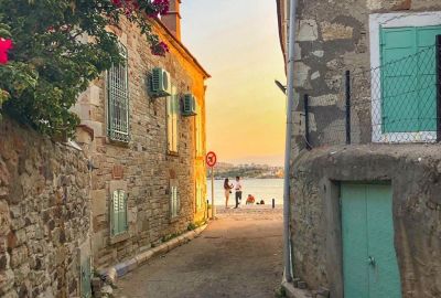 Nazilli Çıkışlı Foça - Cunda - Küçükköy - Ayvalık Turu